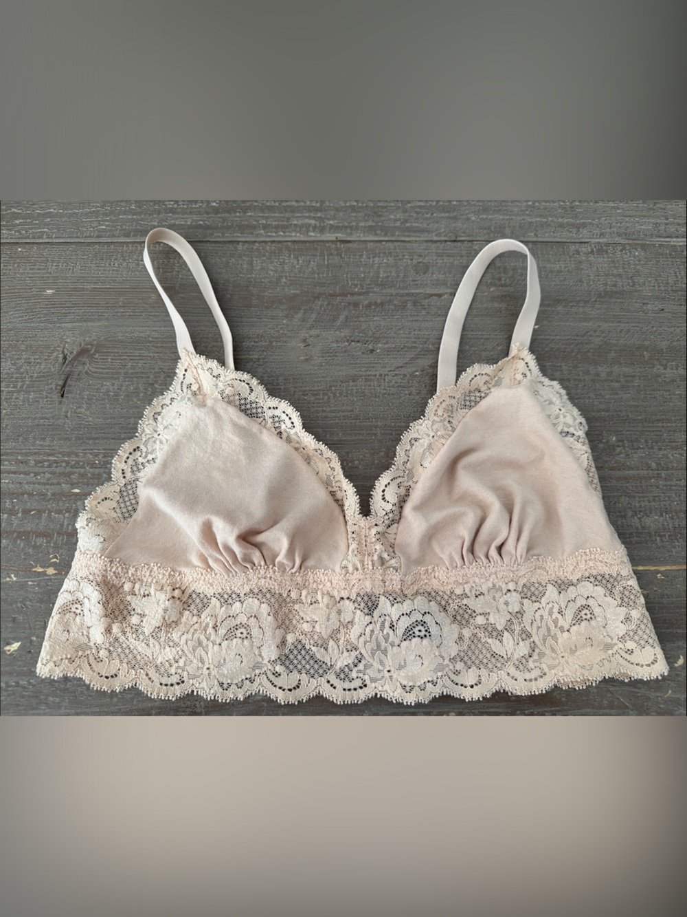 COSABELLA Size M Delicate Lace Bralette in Soft nude - like new- Intimates